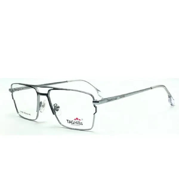 Exclusive L11082